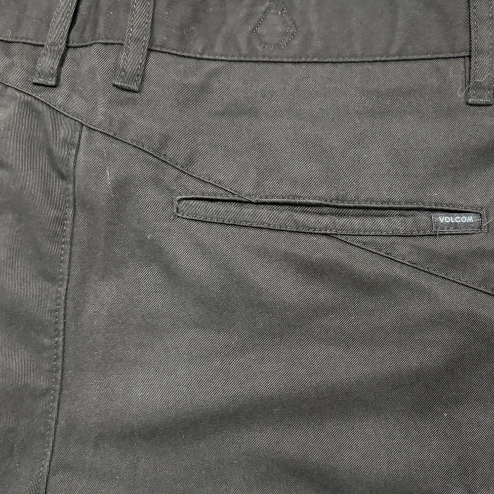 NWOT men’s size 32 Volcom Black Pants - Picture 7 of 7